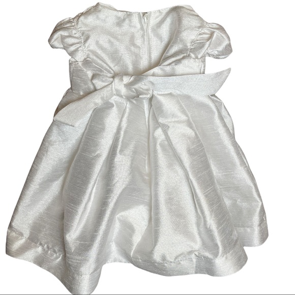 Carter's beautiful white dress, short sleeved and pleated, layered skirt. 3 mo - Picture 6 of 8